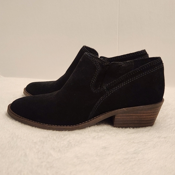 Lucky Brand Shoes - 🍀Lucky Brand Feltyn Black Suede Booties Size 5.5